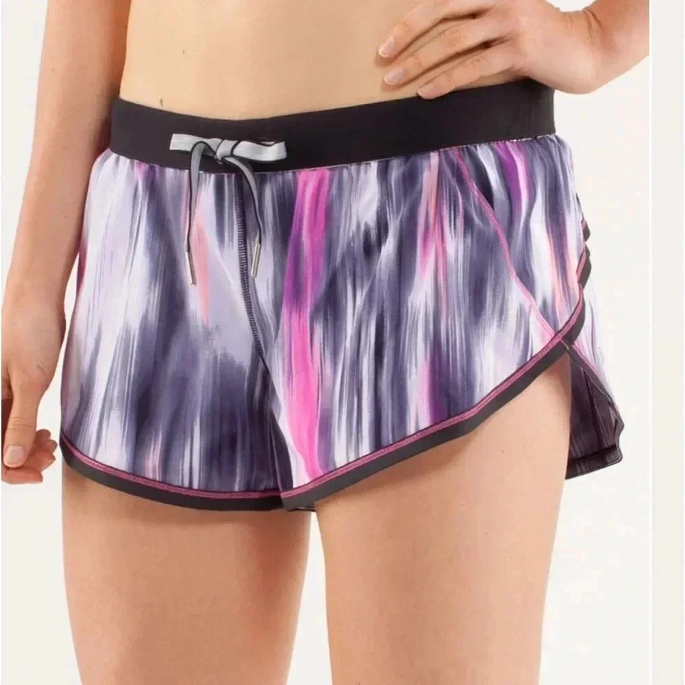 Lululemon Run Roll Down Size 6 Short Mirage Deep Indigo Built -In Underwear